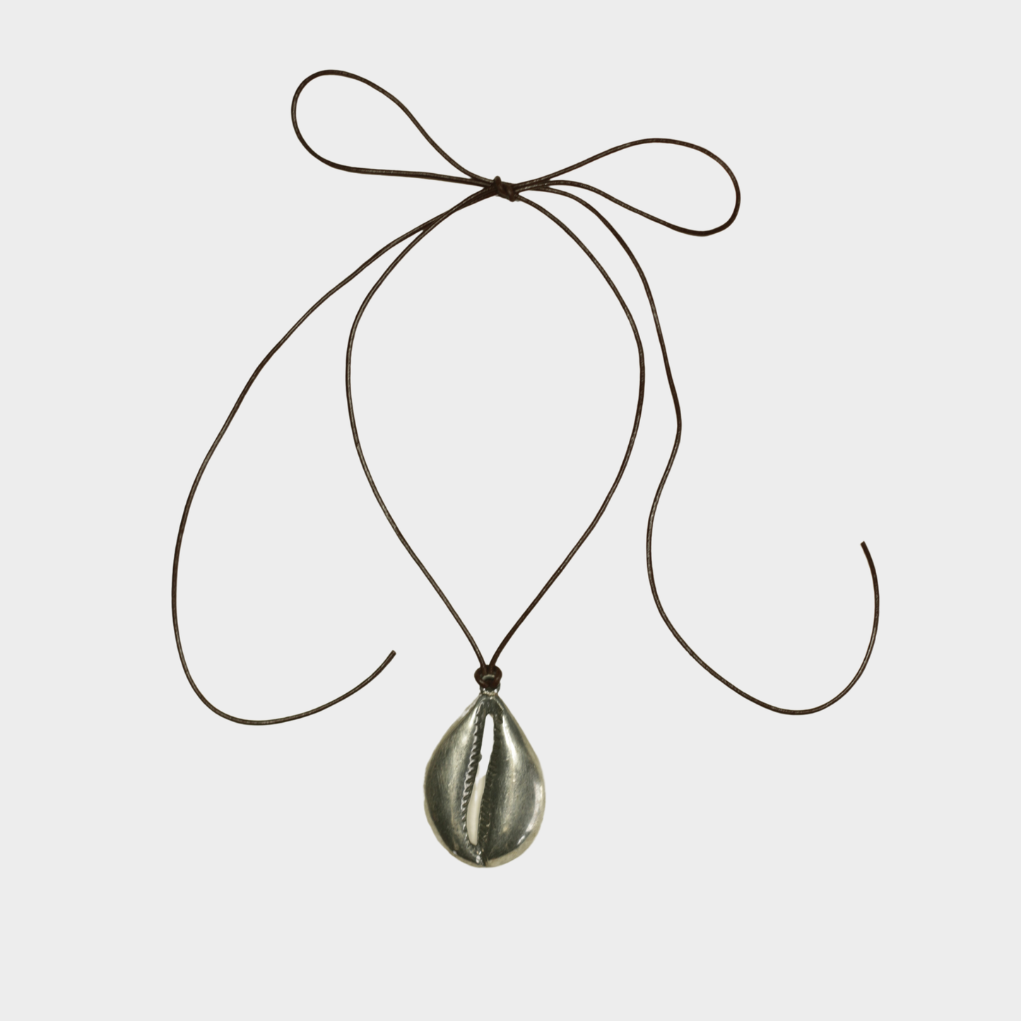 Cowrie Metal Wrap