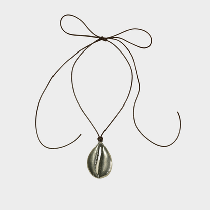 Cowrie Metal Wrap