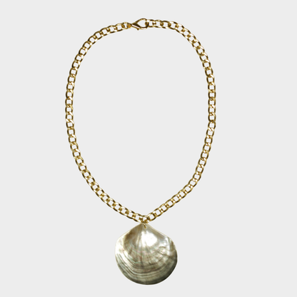 The Great Mama Chain